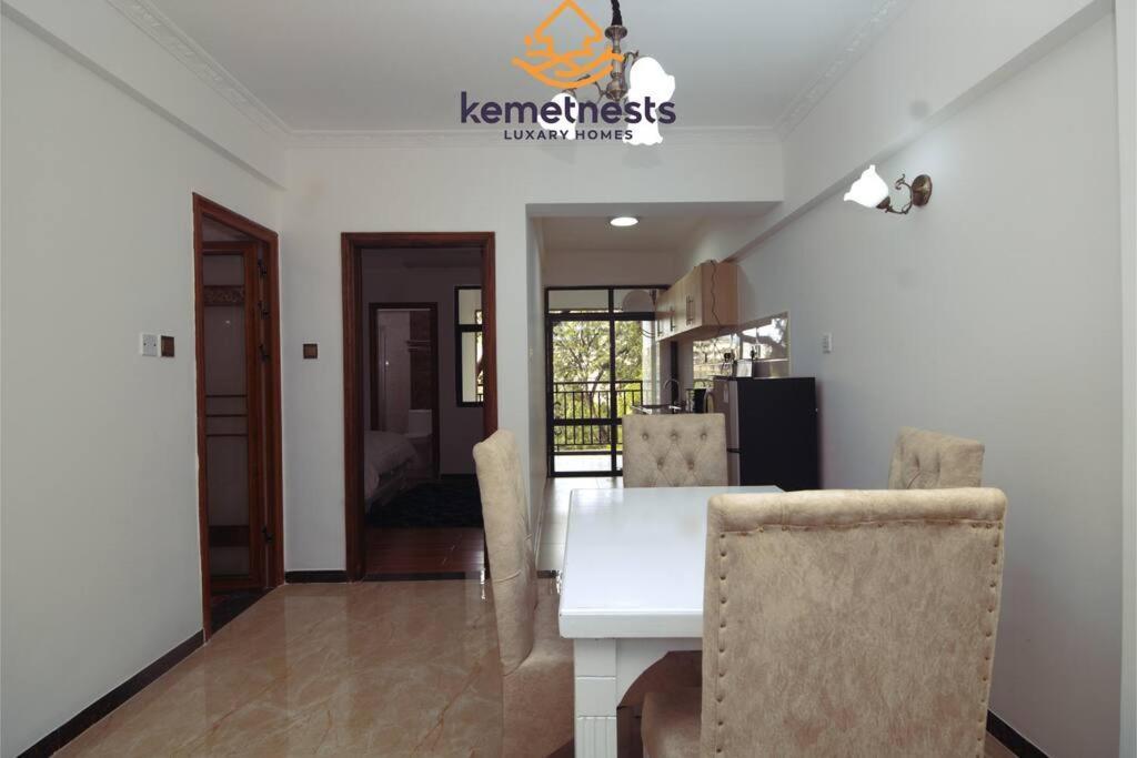 Furnished Apartment In Kilimani Nairobi Buitenkant foto